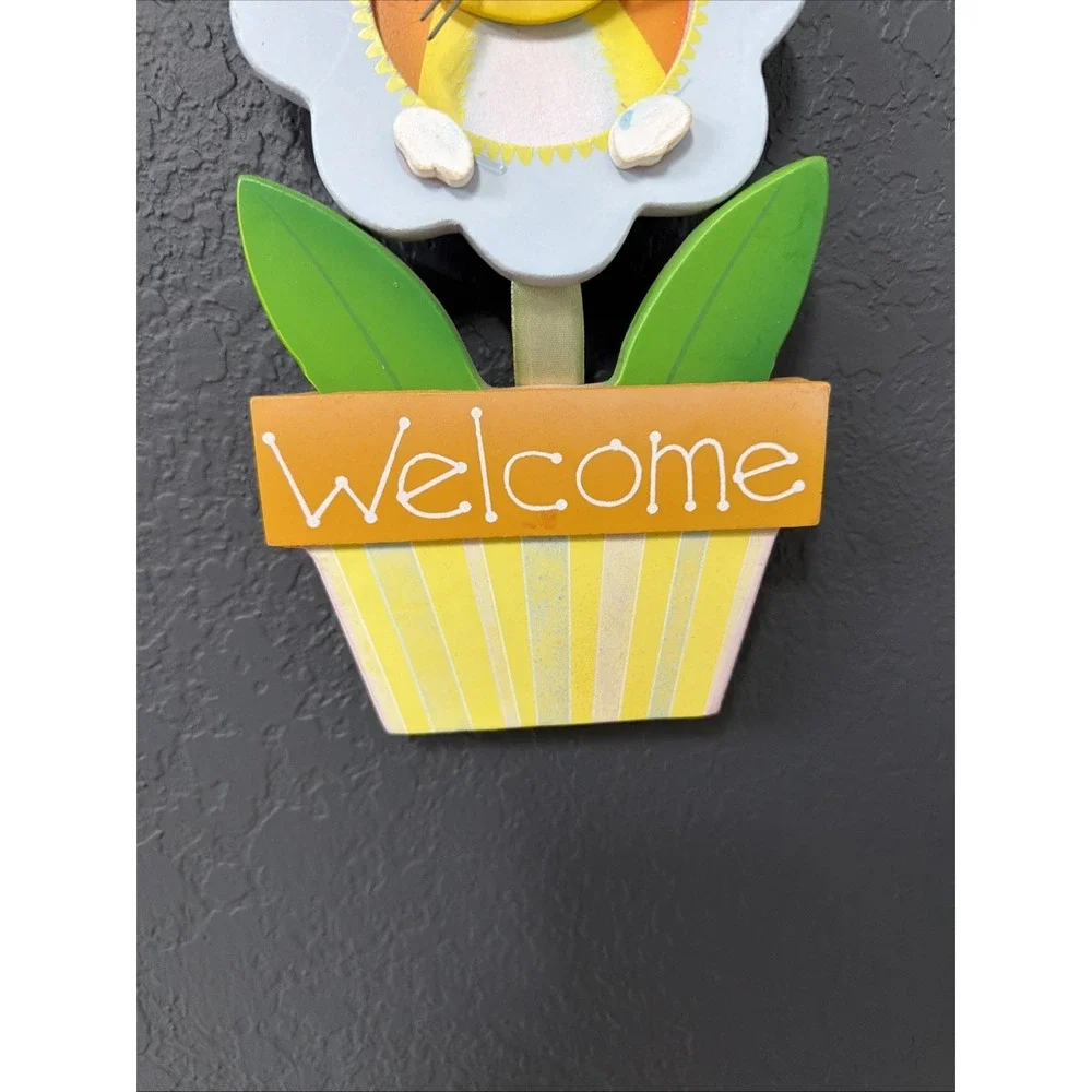 Avon Spring Greetings Door Plaque - 2005 - Welcome Sign